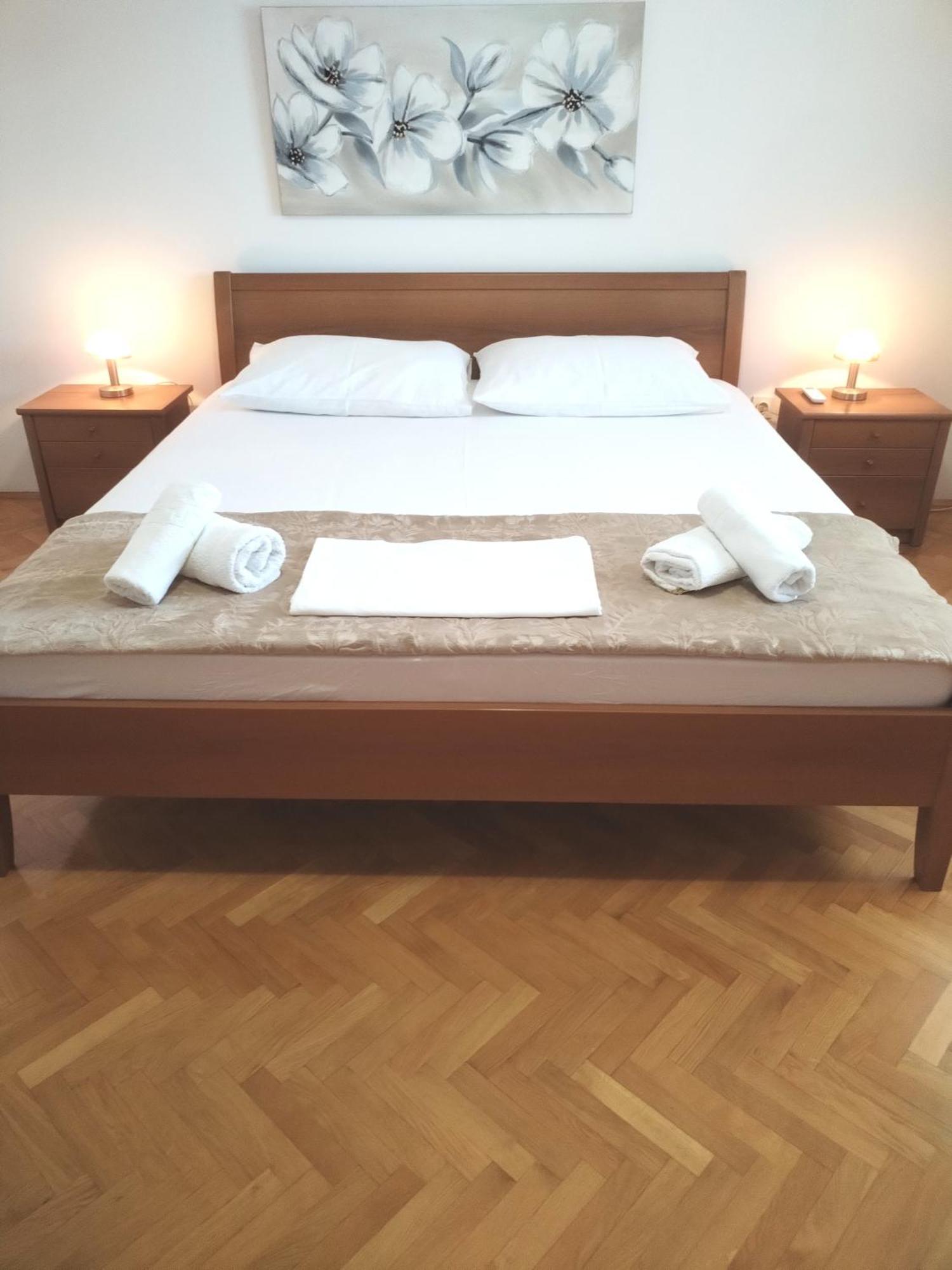 Galovac  Apartments"Nika" With Private Pool מראה חיצוני תמונה